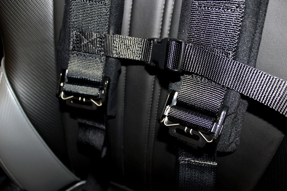 UTV INC BLACK 2" H STYLE PADDED SEWN TOGETHER WITH STERNUM CLIP HARNESS RESTRAINT SYSTEM
