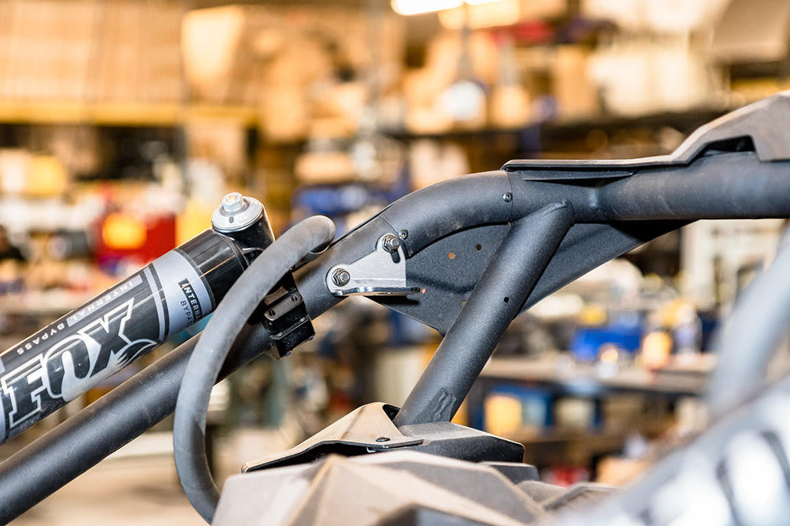 UTV INC CAN AM MAVERICK X3 DRIVER SIDE HEAVY DUTY BOLT ON WHIP MOUNT