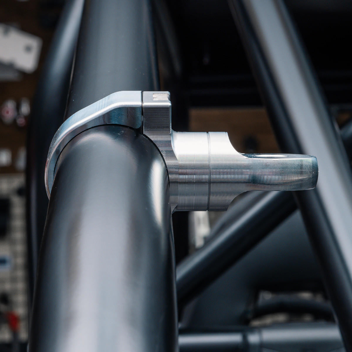 UTV INC 1.75” CLAMP ON BILLET ALUMINUM ADJUSTABLE WHIP MOUNT