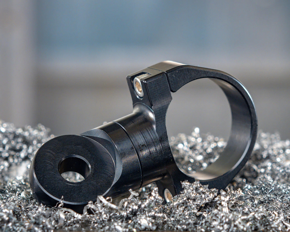 UTV INC 1.75” CLAMP ON BLACK ANODIZED BILLET ALUMINUM ADJUSTABLE WHIP MOUNT