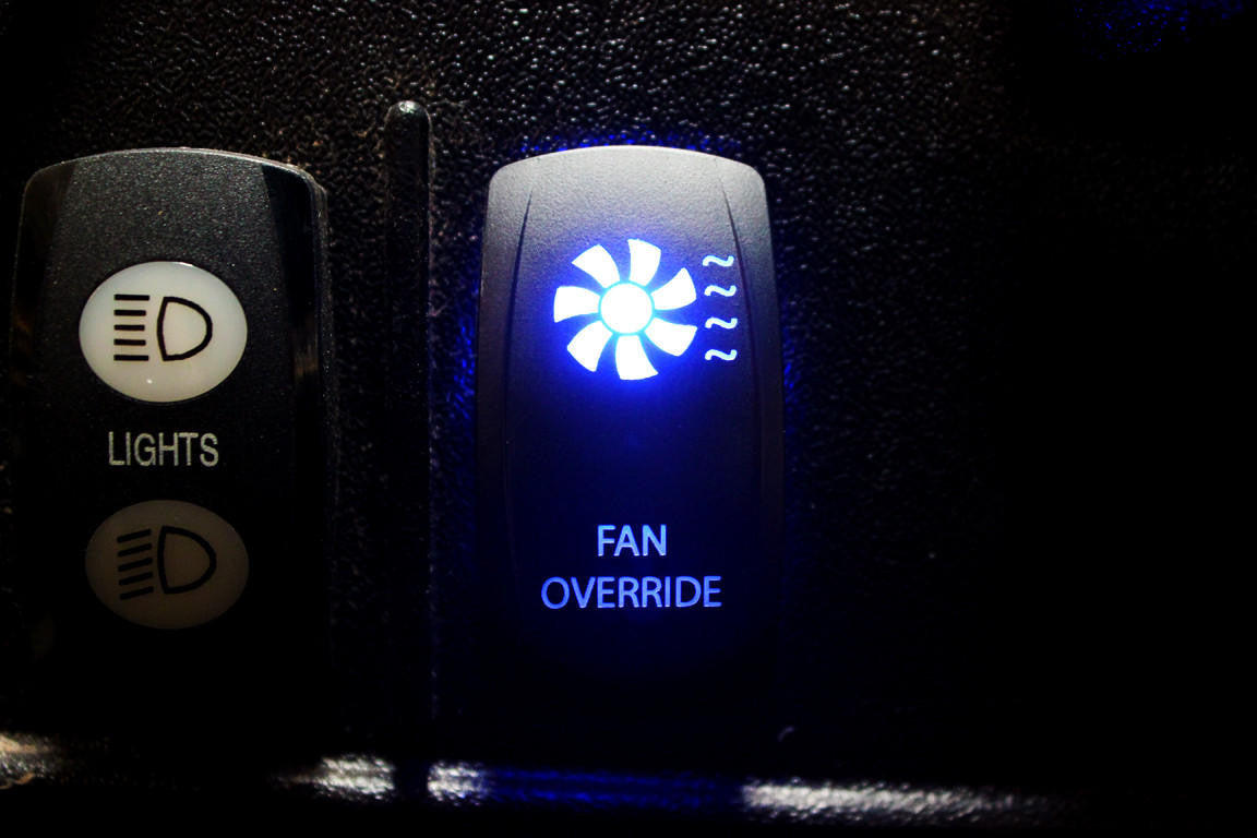 UTV INC BACK LIT SWITCH - FAN OVERRIDE