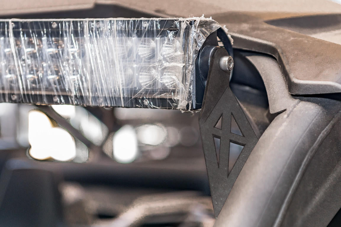 UTV INC CAN AM MAVERICK X3 TOTRON 40" LED LIGHT BAR MOUNTS