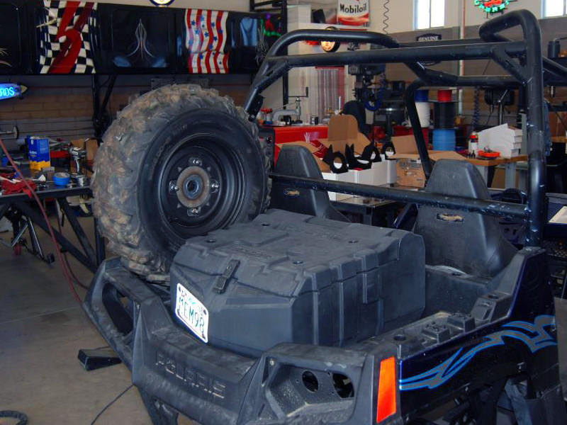 UTV INC CLAMP ON POLARIS RZR BED SIDE SPARE TIRE MOUNT