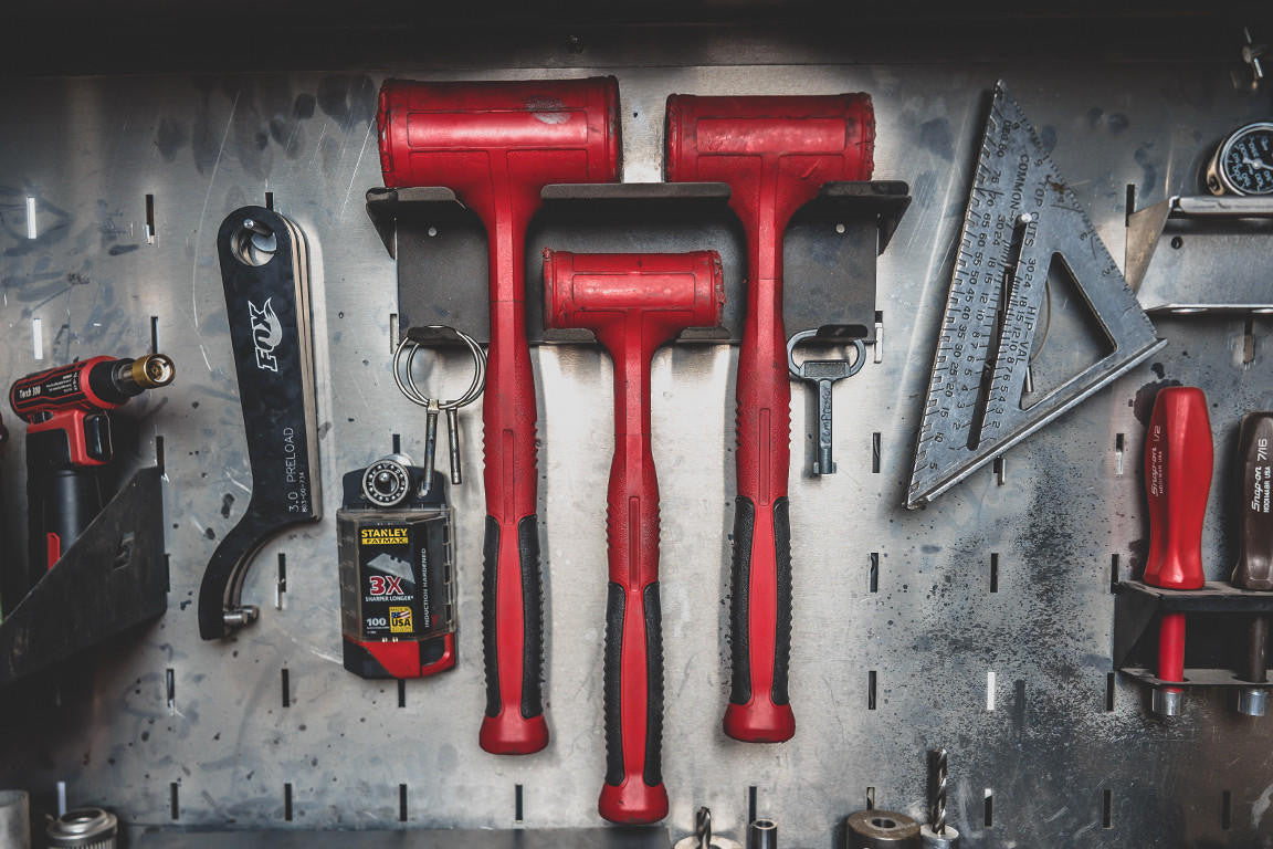 UTV INC SLOTS-N-DOTS 3 HAMMER RACK TOOL HOLDER