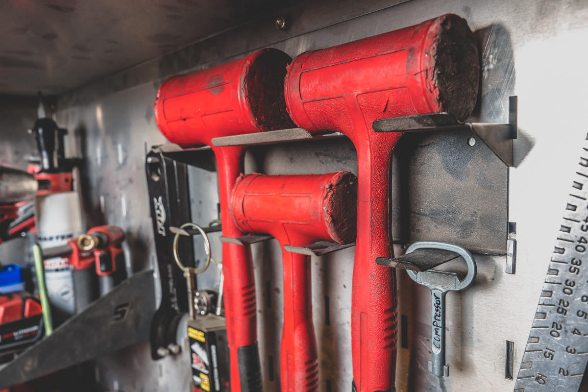 UTV INC SLOTS-N-DOTS 3 HAMMER RACK TOOL HOLDER